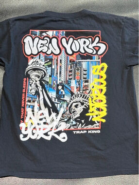Popular Poison New York Street Art Graphic T-Shirt Size Large 1324